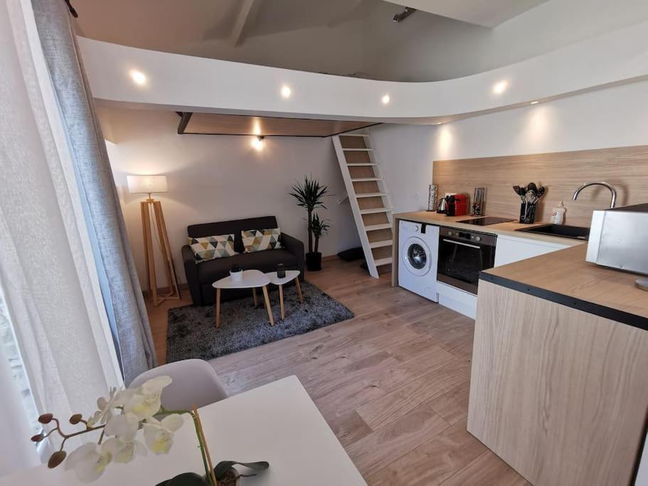 10. Charmant Studio Proche Gare Et Centre Apartman Valence  Kültér fotó
